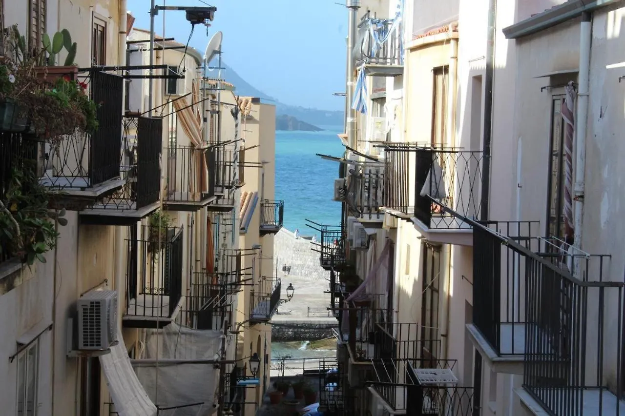 Cefalu Golfo 75 Apartamento